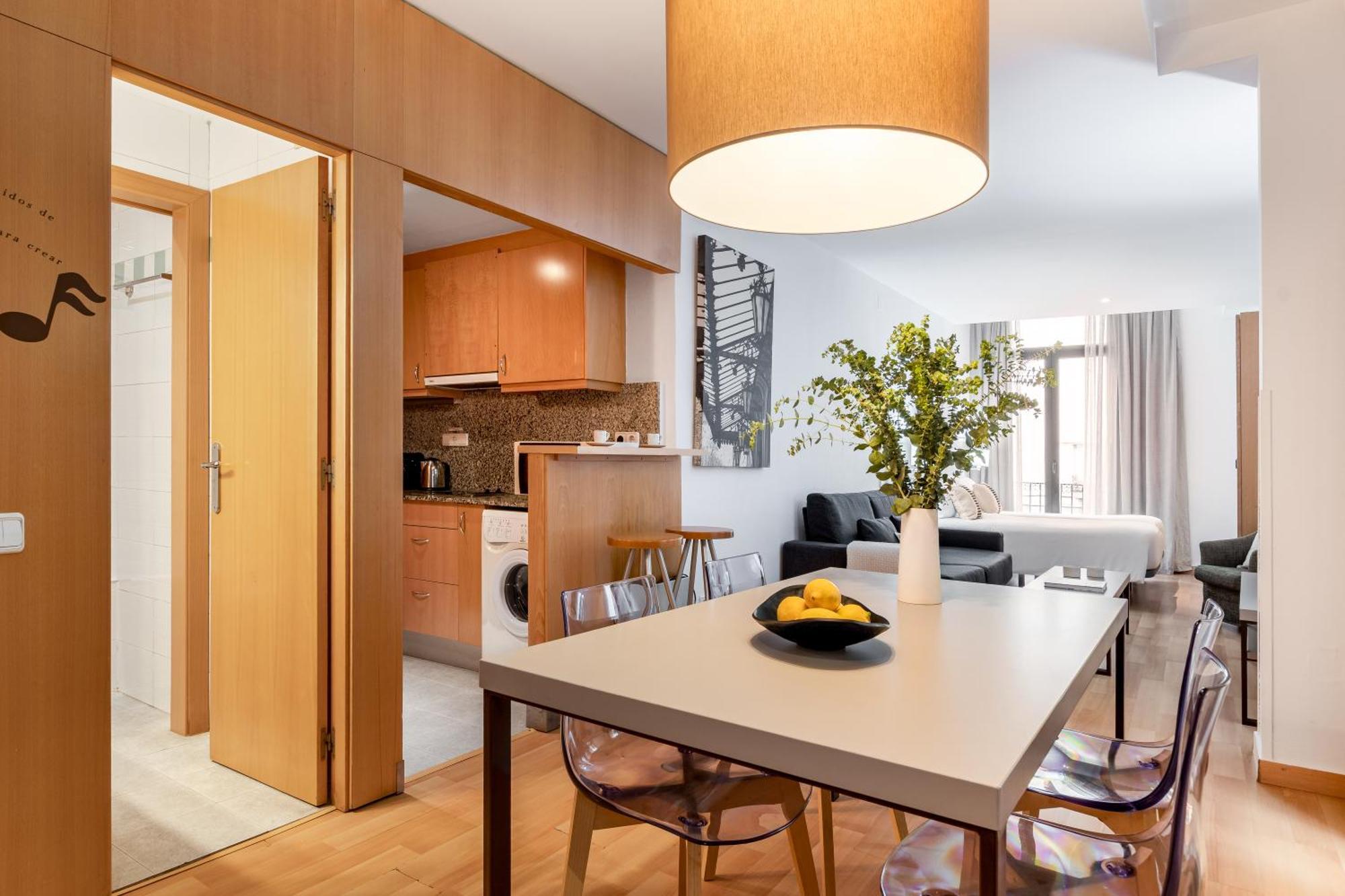 Aspasios Plaza Real Appartement